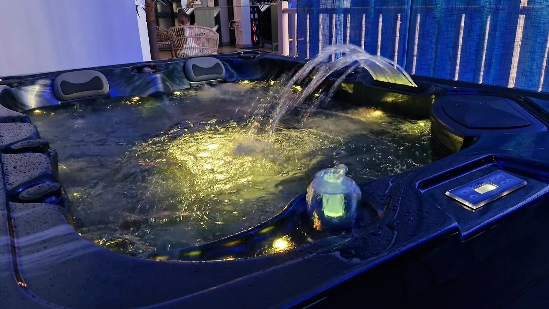Blue Lagoon Spas Montauban